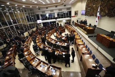 ‘Las cuentas estaban tan rojas que quemaban’, asegura Mulino en su primera rendición de cuentas