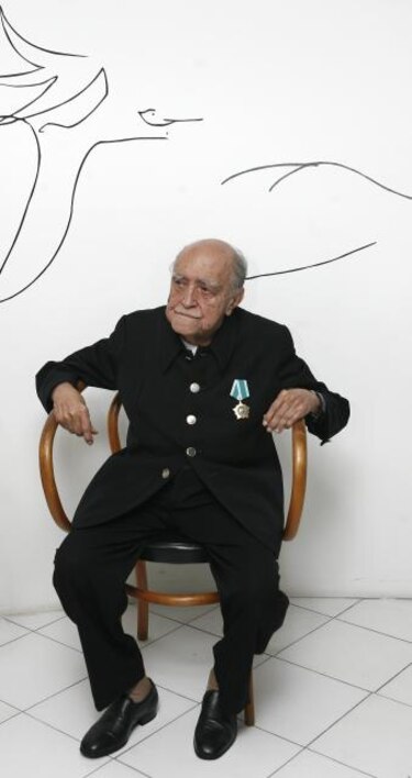 Estado de salud de Niemeyer se agrava al empeorar su función renal