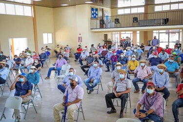 Productores reciben más de 1.2 millones de dólares por parte del Gobierno