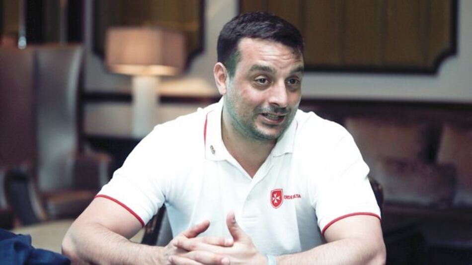 Firman acuerdo para atender desafíos humanitarios