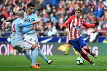 El Atlético vence 3-0 al Celta y se afianza en el segundo puesto liguero