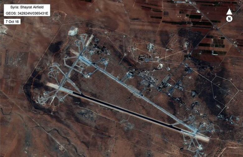 Estados Unidos ataca base aérea de Siria con misiles Tomahawk