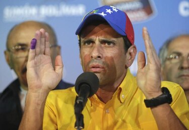 Capriles está por encima de Maduro, dice un líder opositor