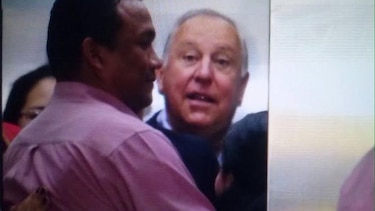 Alberto Vallarino rindió declaración por caso de marina en Amador