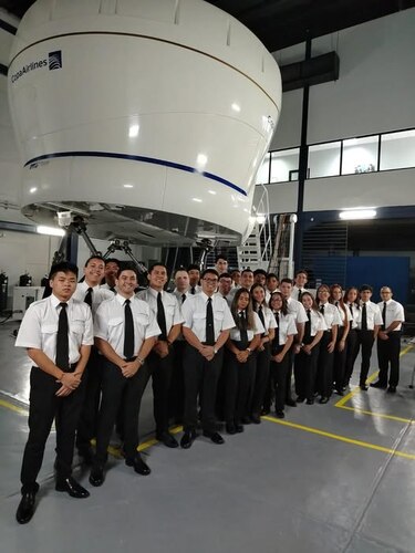 El cielo demanda talento: Panamá necesitará más de 4 mil trabajadores aeronáuticos en la próxima década