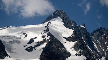 El alpinista que enfrenta un juicio sin precedentes por ‘dejar morir’ a su novia en la montaña más alta de Austria