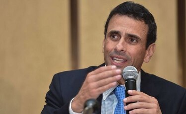 Capriles denuncia que algunos opositores reciben sobornos del chavismo