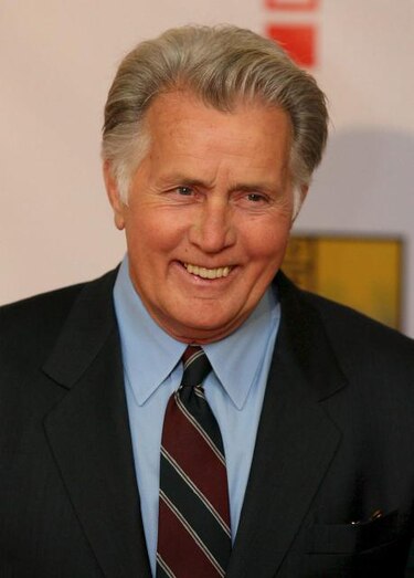 Martin Sheen pide libertad para boricua acusado de asesinato