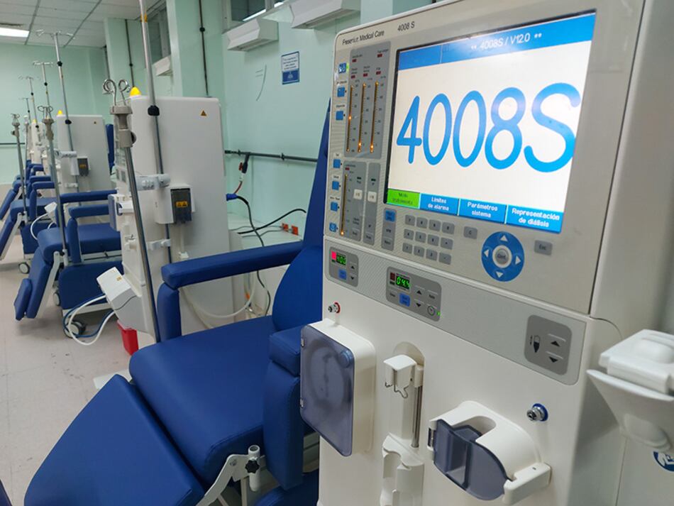 Asamblea Nacional cita a Enrique Lau Cortés para explicar licitación de hemodiálisis