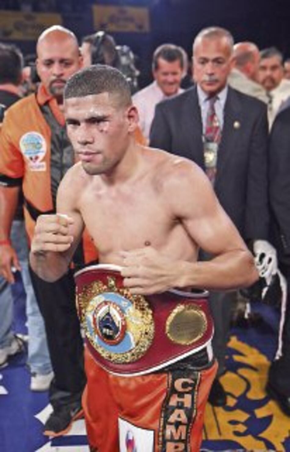 Juan Manuel López subirá de categoría