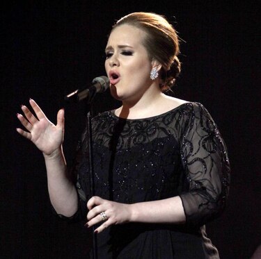 Nombran a Adele ‘Artista Pop del Año’ y ‘nuevo icono gay’