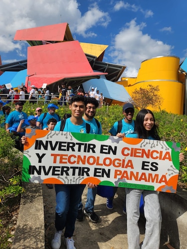 La ciencia como motor del país: así se vivió la Marcha por la Ciencia en Panamá