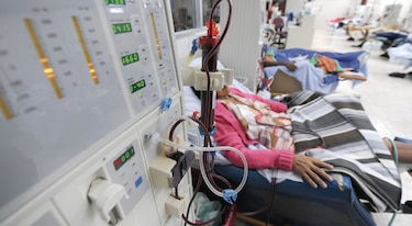Pandemia golpea a los pacientes renales