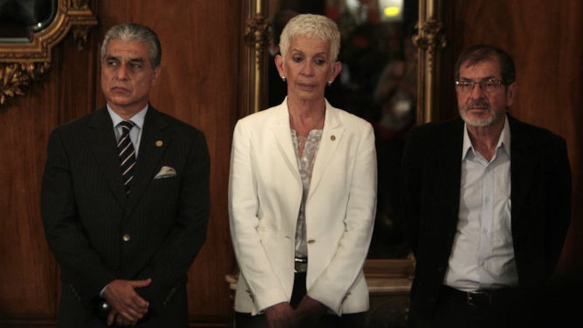 Presidente de Guatemala postula a tres para la Vicepresidencia