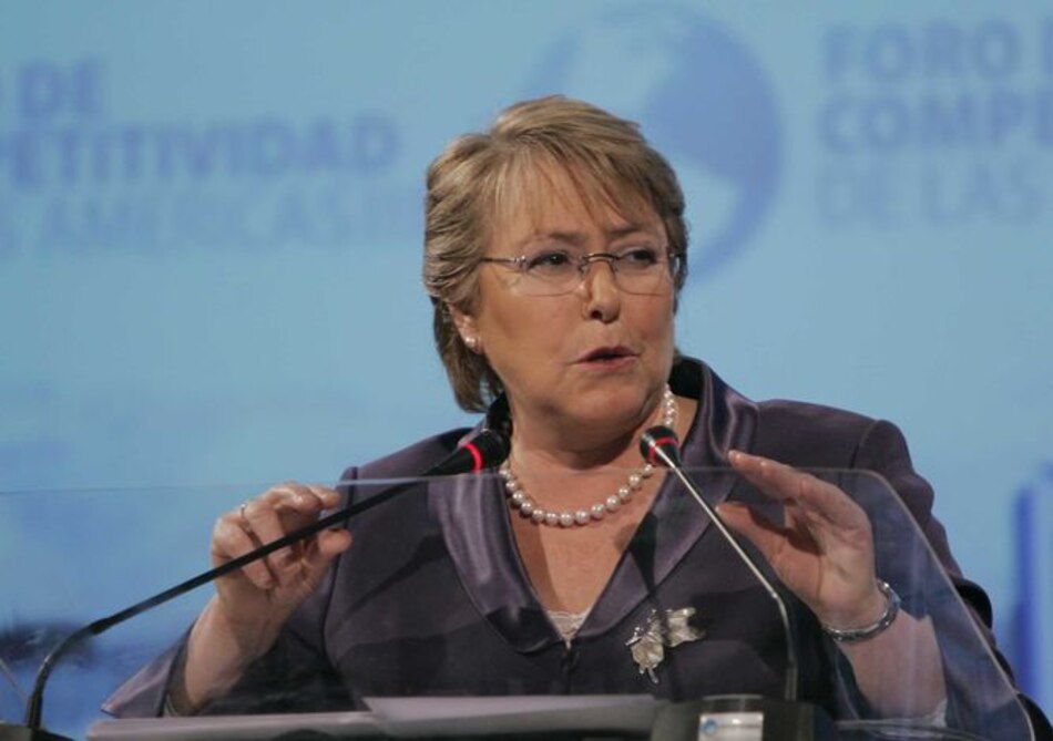 En Chile los bancos cobran a las mujeres tasas más altas que a los hombres