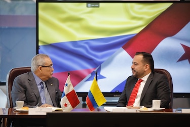 Proyecto de interconexión energética entre Panamá y Colombia iniciaría su construcción en 2026