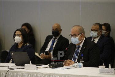 Diálogo Nacional por la CSS por falta de quórum no aprueba extender participación de Lau Cortes