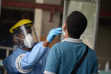 Se registran 10 muertes y 915 casos de la Covid-19 en las últimas 24 horas