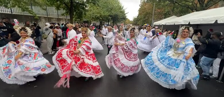 Así se vive el desfile de Panamá en Brooklyn, Nueva York