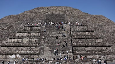 Una mujer canadiense muere y varios turistas resultan heridos en un tiroteo en México