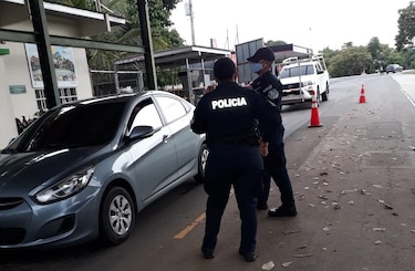 Cercos sanitarios impiden entrada de 849 vehículos a Azuero en lo que va de junio