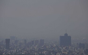 La Ciudad de México se ahoga; razones y costos de su contaminación ambiental