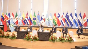 ‘Pensadores’ chinos y panameños coinciden en que falta conocimiento para cimentar la relación