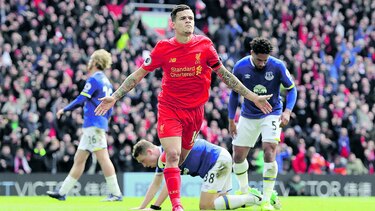 Coutinho brilló en el derbi