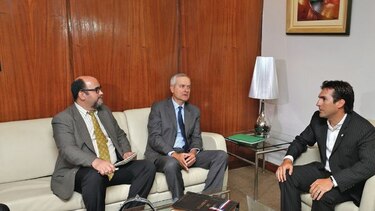 Diferencias por la metodología para hacerle cambios a la ‘Constitución’