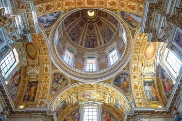 ‘Tour’ por los tesoros culturales del Vaticano