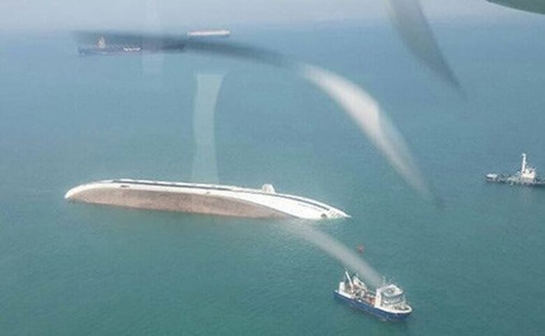 Videos: Se hunde el crucero Ocean Dream en Tailandia
