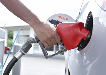 Combustible impulsa alza del IPC en enero