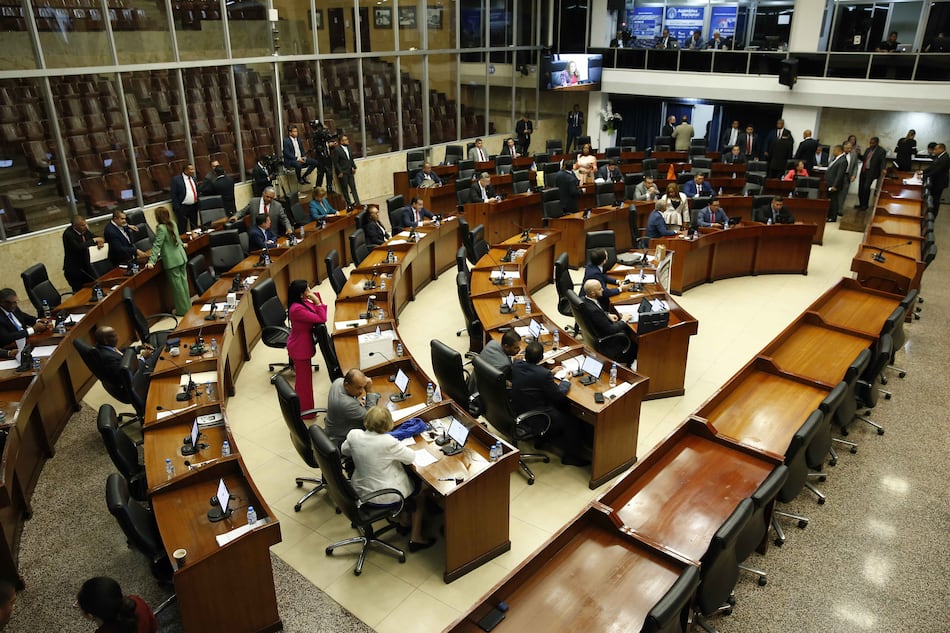 Llega a la Asamblea propuesta para incluir la quinta papeleta en las elecciones de 2024