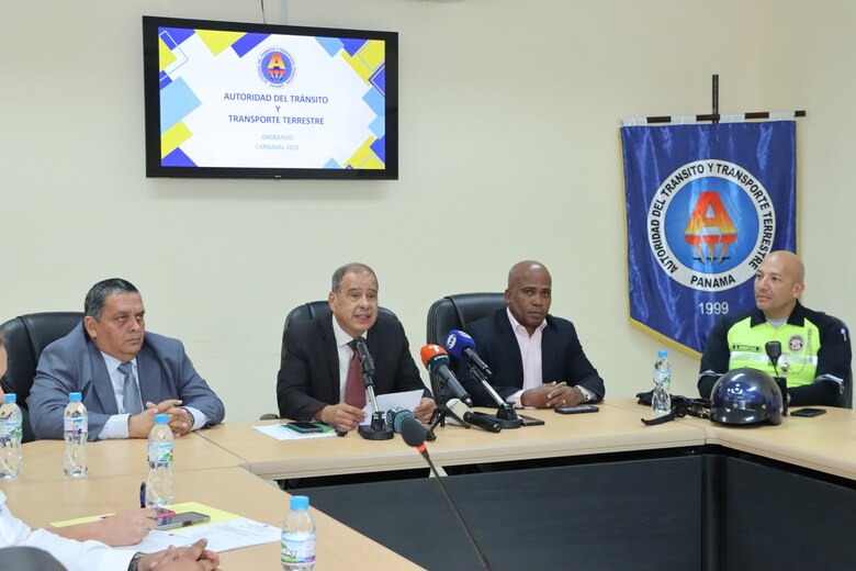 La ATTT anuncia inversión de carriles y el despliegue de más de 900 agentes y policías durante el Carnaval 2025