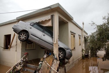 Ascienden a 19 los muertos por inundaciones en Grecia