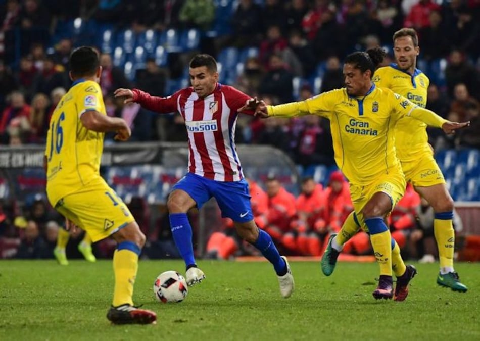 Atlético de Madrid pasa a cuartos de final, pero sigue dejando dudas