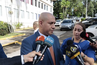 ‘Martinelli contactó a empresarios y captó a contratistas del Estado panameño’ para comprar las acciones de Epasa, sostiene el fiscal