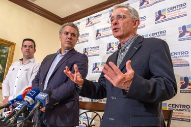Uribe y Duque ven amenaza democrática en Colombia por llamado de Petro a consulta popular