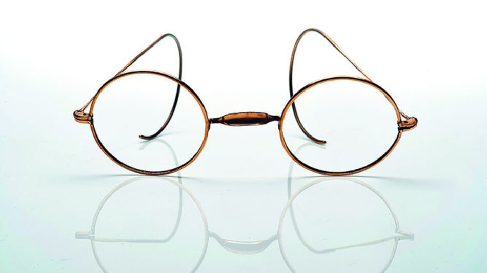 Gafas de Monet, vendidas por más 51 mil dólares