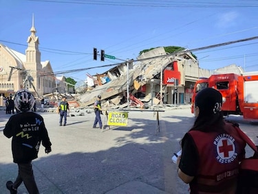 Suben a 19 los muertos por terremoto en Filipinas, con 12 desaparecidos y más de 100 heridos