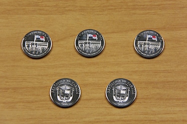 A partir de este 1 de noviembre circularán monedas conmemorativas al Canal