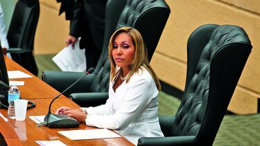 CD inicia proceso para expulsar a 16 diputados