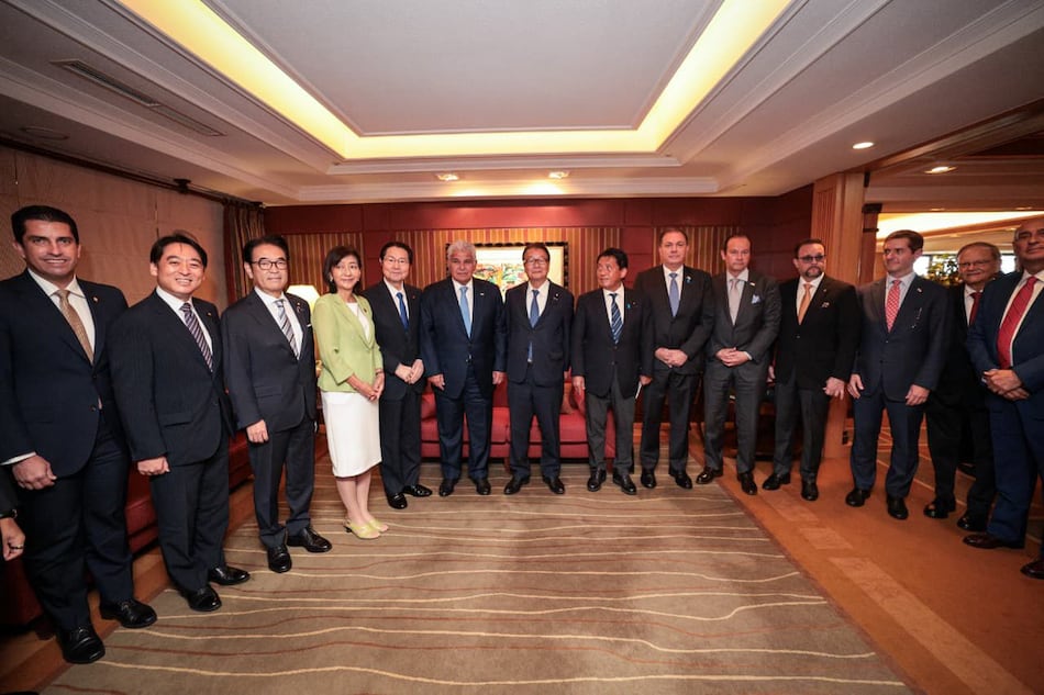 Liga Parlamentaria de Japón muestra interés en el Tratado de Neutralidad del Canal