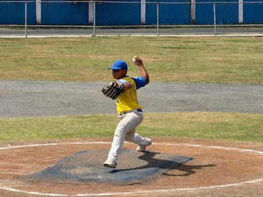 Herrera vence a Coclé y sigue con vida en semifinales