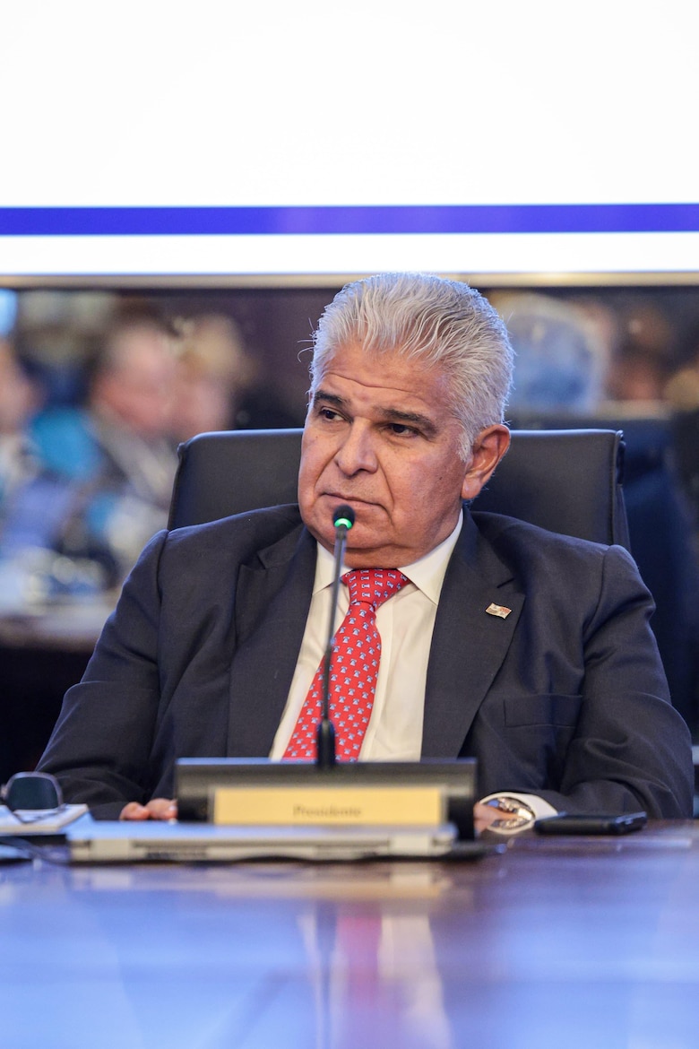 Gobierno amplía contrato millonario para citas médicas