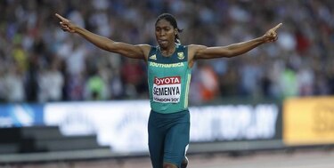 Caster Semenya logra su tercer título mundial en 800 metros