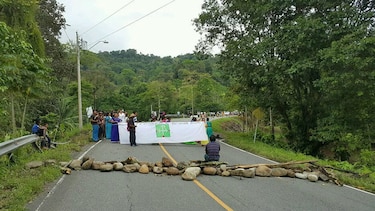 Otro día de cierres en Bocas por rechazo a Barro Blanco