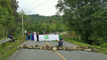 Otro día de cierres en Bocas por rechazo a Barro Blanco