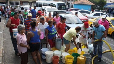 Varias comunidades en Panamá Oeste siguen sin agua