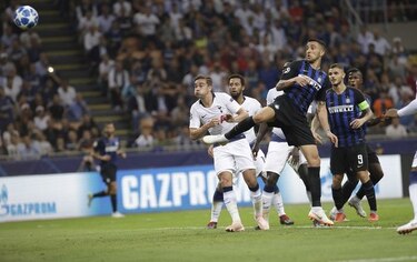El Inter remonta ante el Tottenham con goles de Icardi y Vecino